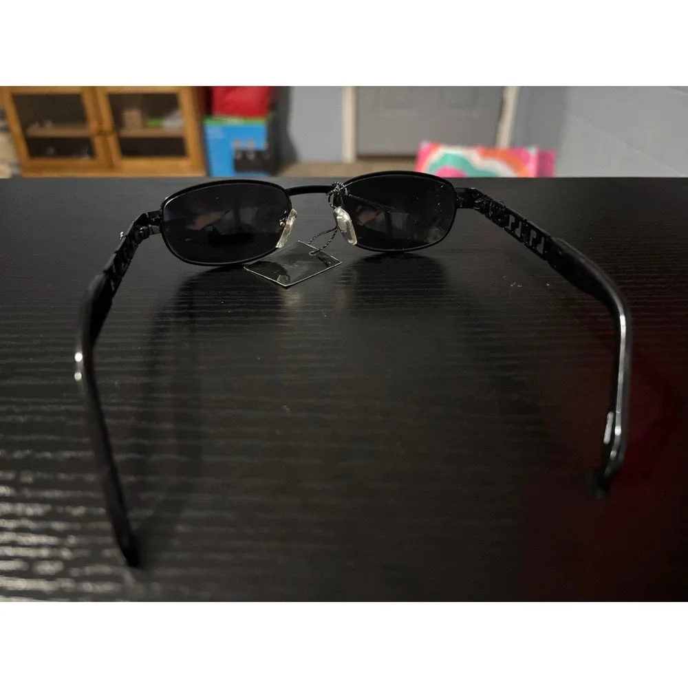 NYS Collection Black Oval Sunglasses Greek Key Temple Max UV Protection CT482B